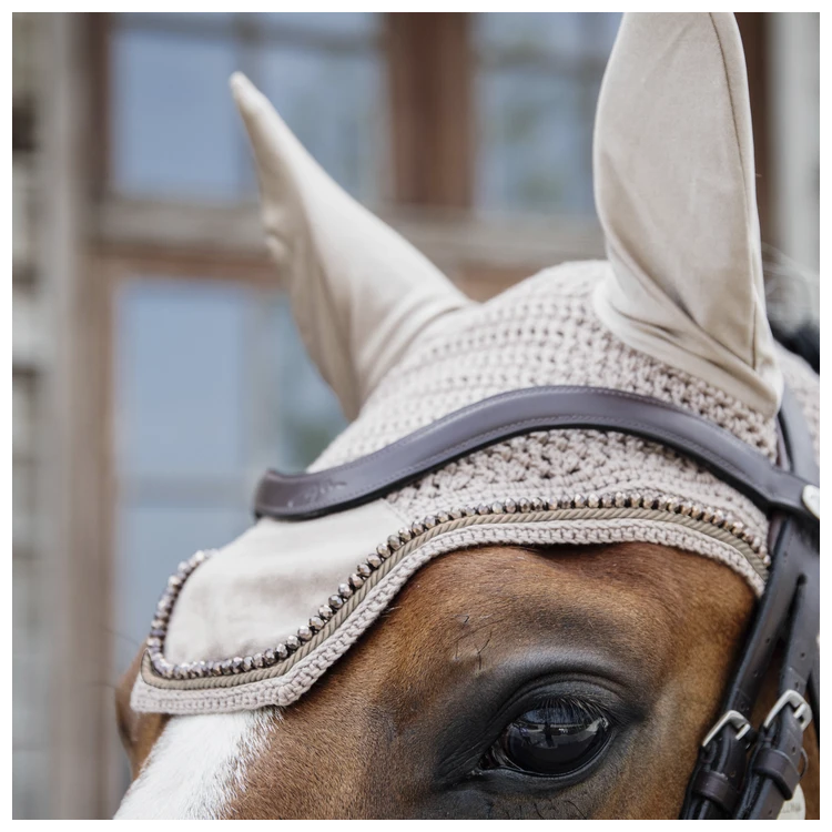 Bonnet Kentucky Wellington Velvet Pearls