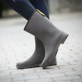 Boots Penelope "Lola"