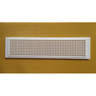 Round-hole plastic grille for pollen, with board