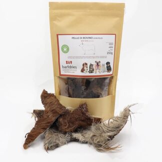 barfdries Pelle di Bovino con pelo, alimento naturale per Cani e Gatti essiccato a bassa temperatura. Confezione da 250gr
